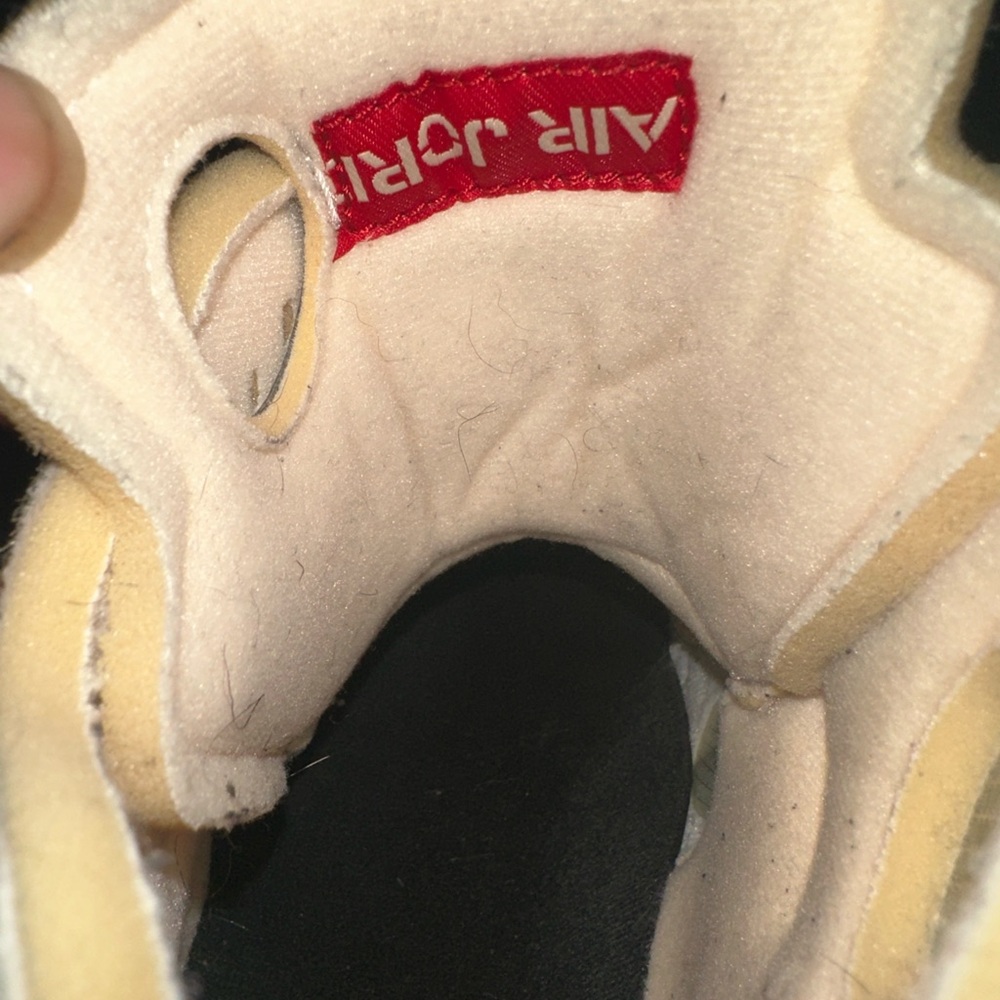 Off White x Air Jordan 5 Retro - Size 11 - Picture 9 of 16